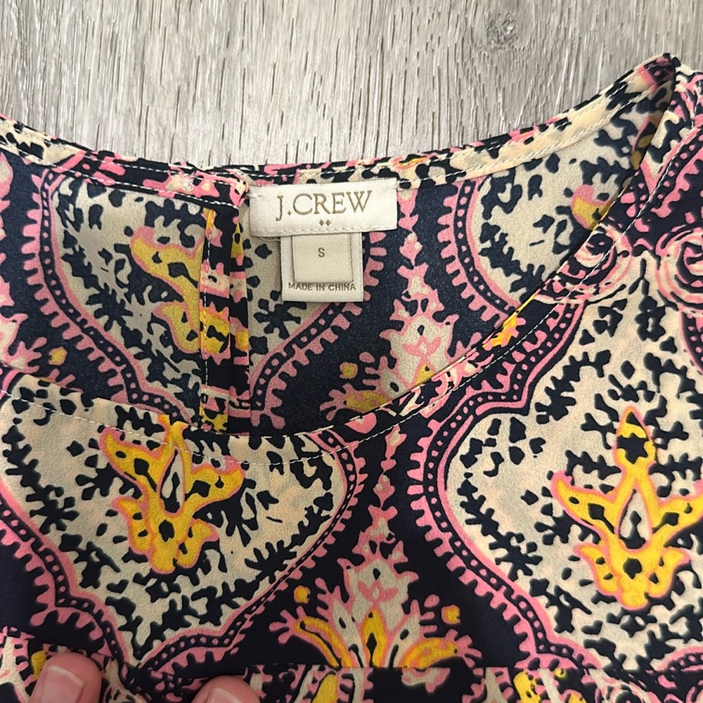 J crew patterned top - Picture 2 of 5